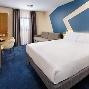 https://ibis-budget-london-heathrow-terminal-5.brighton-hotels-england.com