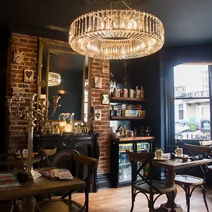 https://the-twenty-one.brighton-hotels-england.com